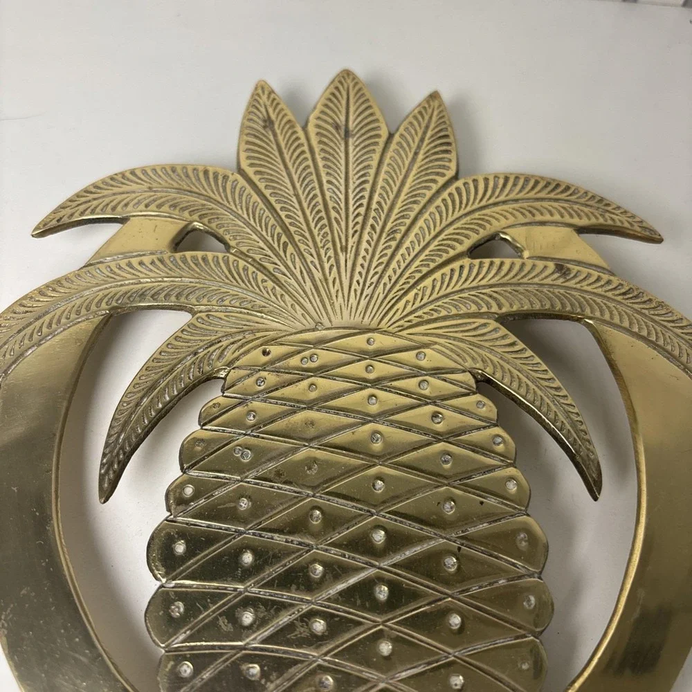 VTG Brass Pineapple Etched Trivet Made In India Coastal Southern Vintage Decor‎